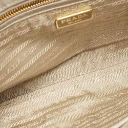 Pre Owned Prada Grey Quilted Nylon Pushlock Flap Crossbody Bag