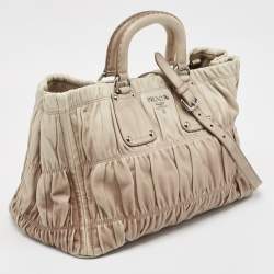 Pre Owned Prada Light Grey Leather Gaufre Tote