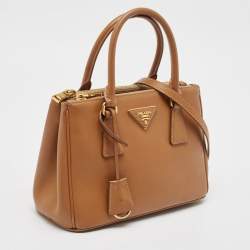 Pre Owned Prada Brown Saffiano Lux Leather Small Galleria Tote