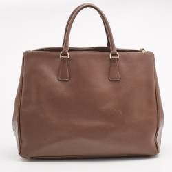 Pre Owned Prada Brown Saffiano Lux Leather Executive Galleria Double Zip Tote