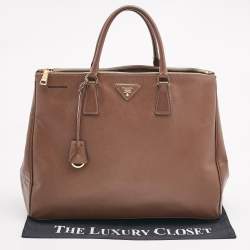 Pre Owned Prada Brown Saffiano Lux Leather Executive Galleria Double Zip Tote