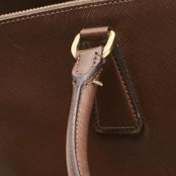 Pre Owned Prada Brown Saffiano Lux Leather Executive Galleria Double Zip Tote