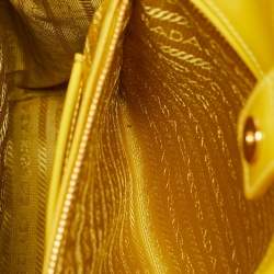 Pre Owned Prada Yellow Patent Leather Parabole Tote