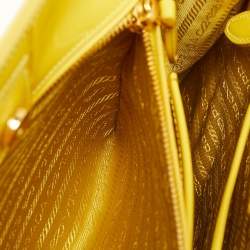 Pre Owned Prada Yellow Patent Leather Parabole Tote