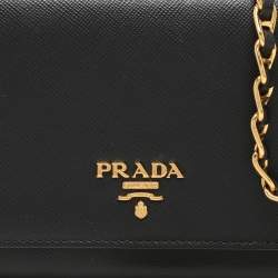 Pre Owned Prada Black Saffiano Lux Leather Oro Chain Wallet On chain