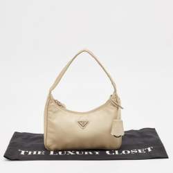 Pre Owned Prada Cream Nylon Re-Edition 2000 Bag