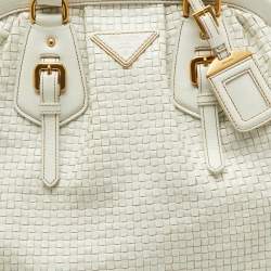 مملوكة مسبقًا Prada White Woven Leather Madras Frame Satchel