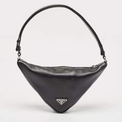 Pre Owned Prada Black Leather Triangle Logo Shoulder Bag