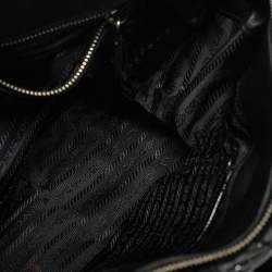 Pre Owned Prada Black Patent Leather Gaufre Tote