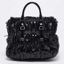 Pre Owned Prada Black Patent Leather Gaufre Tote