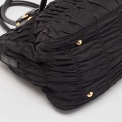 Pre Owned Prada Black Nylon and Leather Gaufre Tote