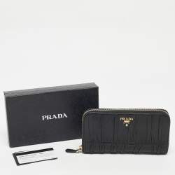 Pre Owned Prada Black Gaufre Leather Zip Continental Wallet