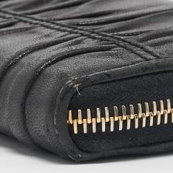 Pre Owned Prada Black Gaufre Leather Zip Continental Wallet