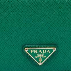 Pre Owned Prada Green Saffiano Leather Logo Flap Card Case