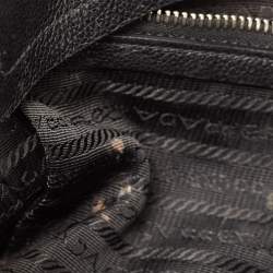 Pre Owned Prada Black Leather Easy Shoulder Bag