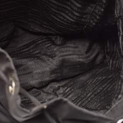 مملوكة مسبقًا Prada Black Nylon and Leather Double Pocket Drawstring Backpack