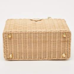 مملوكة مسبقًا Prada Tan/White Wicker and Canvas Medium Tote
