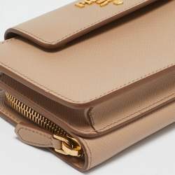 Pre Owned Prada Beige Saffiano Lux Leather Phone Wallet On Chain