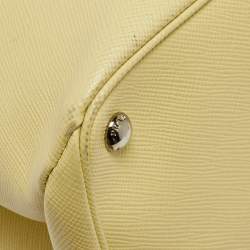 مملوكة مسبقًا Prada Yellow Saffiano Cuir Leather Large Twin Tote