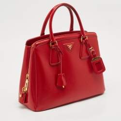 Pre Owned Prada Red Saffiano Vernic Parabole Tote