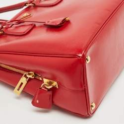 Pre Owned Prada Red Saffiano Vernic Parabole Tote