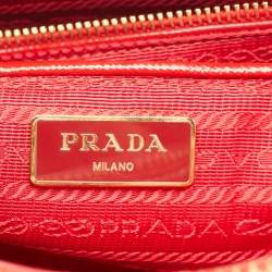 Pre Owned Prada Red Saffiano Vernic Parabole Tote