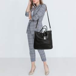مملوكة مسبقًا Prada Black Vitello Daino Leather Shopper Tote