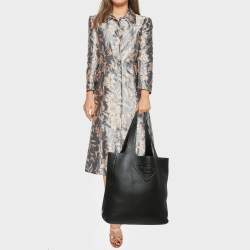 Prada Black Vitello Daino Leather Logo Embossed Tote