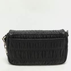 Pre Owned Prada Black Leather Gaufre Chain Shoulder Bags