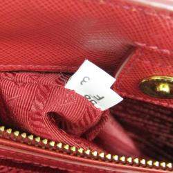 Prada Saffiano Galleria Saffiano Lux Shoulder Bag Fuoco