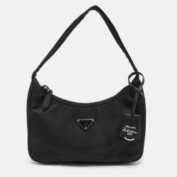 Pre Owned Prada Black Nylon Re-Edition 2000 Shoulder Bag
