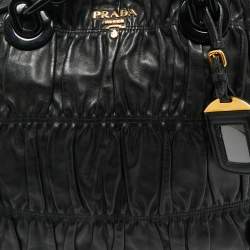 Pre Owned Prada Black Gaufre Leather Chain Tote
