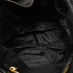 Pre Owned Prada Black Gaufre Leather Chain Tote