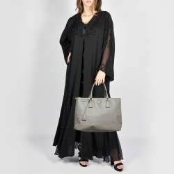 Pre Owned Prada Grey Saffiano Leather Large Double Zip Tote