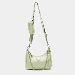 送料関税込♪【PRADA】Pastel Green Re-nylon Bucket Bag c19ad112de523de60bc54abd507e2f