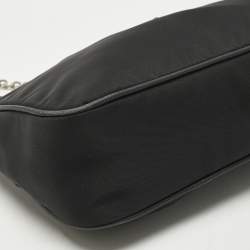 Pre Owned Prada Black Nylon and Saffiano Leather Re-Edition 2005 Shoulder Bag