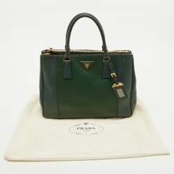 Pre Owned Prada Dark Green Saffiano Leather Medium Galleria Double Zip Tote