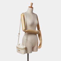 Pre Owned Prada White Mini Vitello Daino Vanity Bag