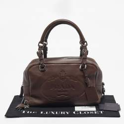 مملوكة مسبقًا Prada Cacao Vitello Daino Leather Bauletto Bag