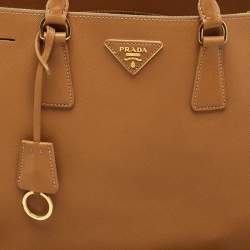 Pre Owned Prada Caramel Brown Saffiano Lux Leather Large Galleria Double Zip Tote