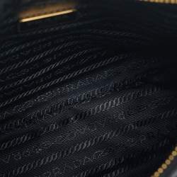 Pre Owned Prada Black Saffiano Leather Re-Edition 2005 Shoulder Bag