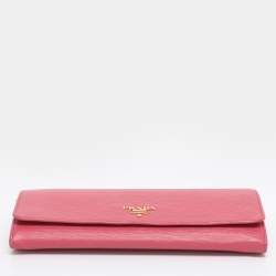 Pre Owned Prada Pink Vitello Move Leather Logo Flap Wallet On Chain