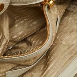 Pre Owned Prada Off White Vitello Daino Leather Tote