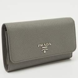 Pre Owned محفظة برادا ثلاثية الطي جلد سافيانو رمادية