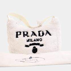 Pre Owned Prada Re-Edition 2000 Terry Shoulder Bag