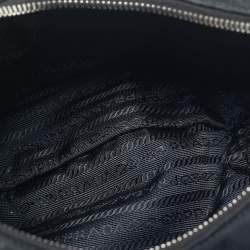 Pre Owned Prada Black Nylon Re-Edition 2006 Bag