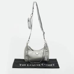 Pre Owned Prada Grey Re Nylon and Saffiano Leather Re-Edition 2005 Shoulder Bag