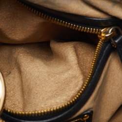 Pre Owned Prada Black Vitello Daino Leather Hobo