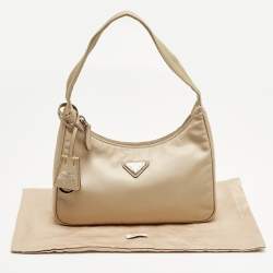 Pre Owned Prada Beige Nylon Re-Edition 2000 Shoulder Bag