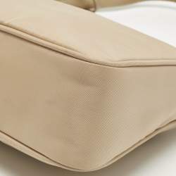 Pre Owned Prada Beige Nylon Re-Edition 2000 Shoulder Bag